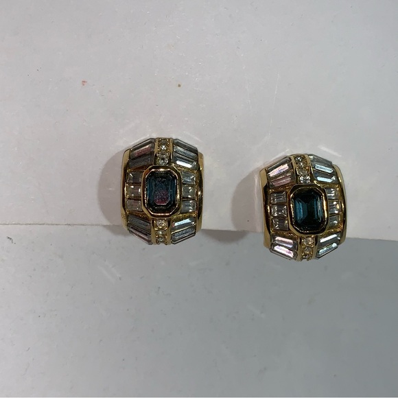 CHRISTIAN DIOR 14k gold plated Austrian crystal clear baguette blue emerald cut - Picture 14 of 16